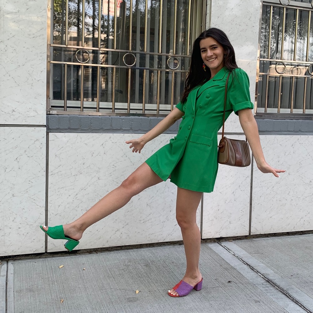 Meet your Posher, Alexandra